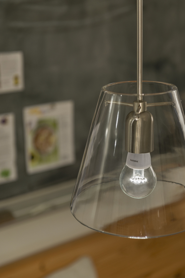 Philips Clear LED